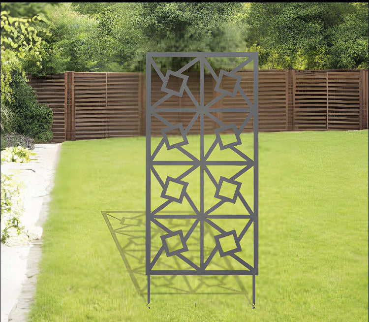 Custom Shapes (36x24” with stakes)