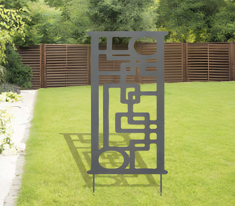 metal yard screens